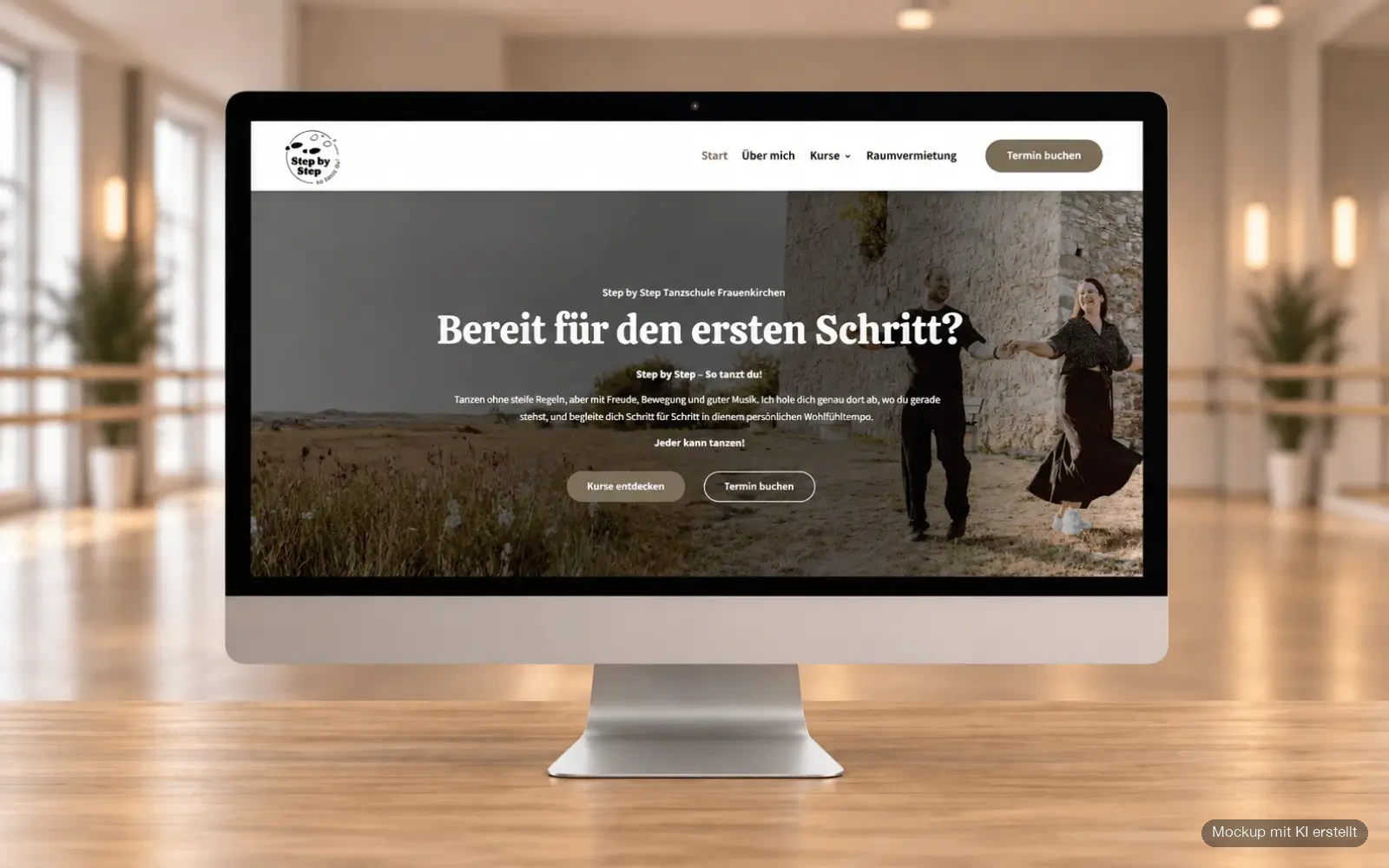 Webseite des Tanzstudios Step by Step in Frauenkirchen auf einem Desktop-Monitor